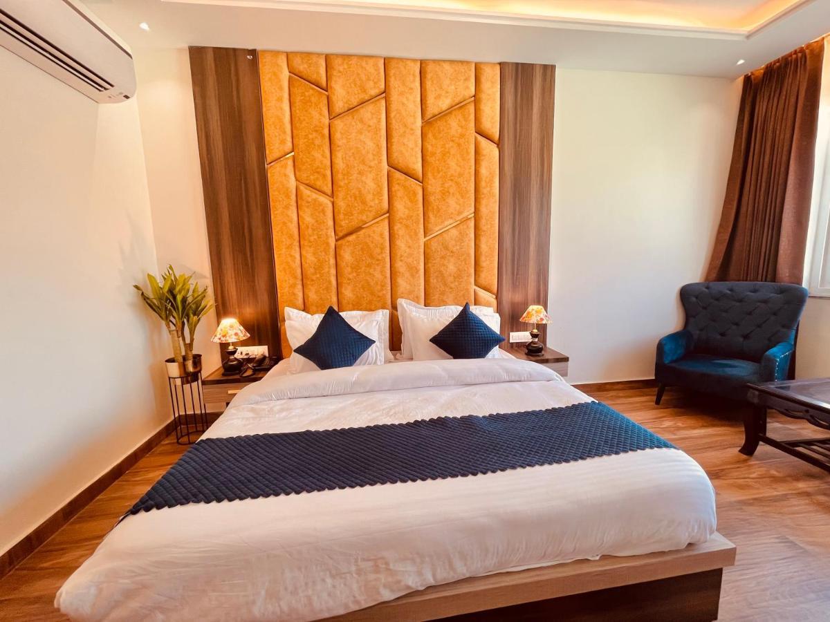 Ganges Blossam - A Four Star Luxury Hotel & Resort Haridwār Buitenkant foto