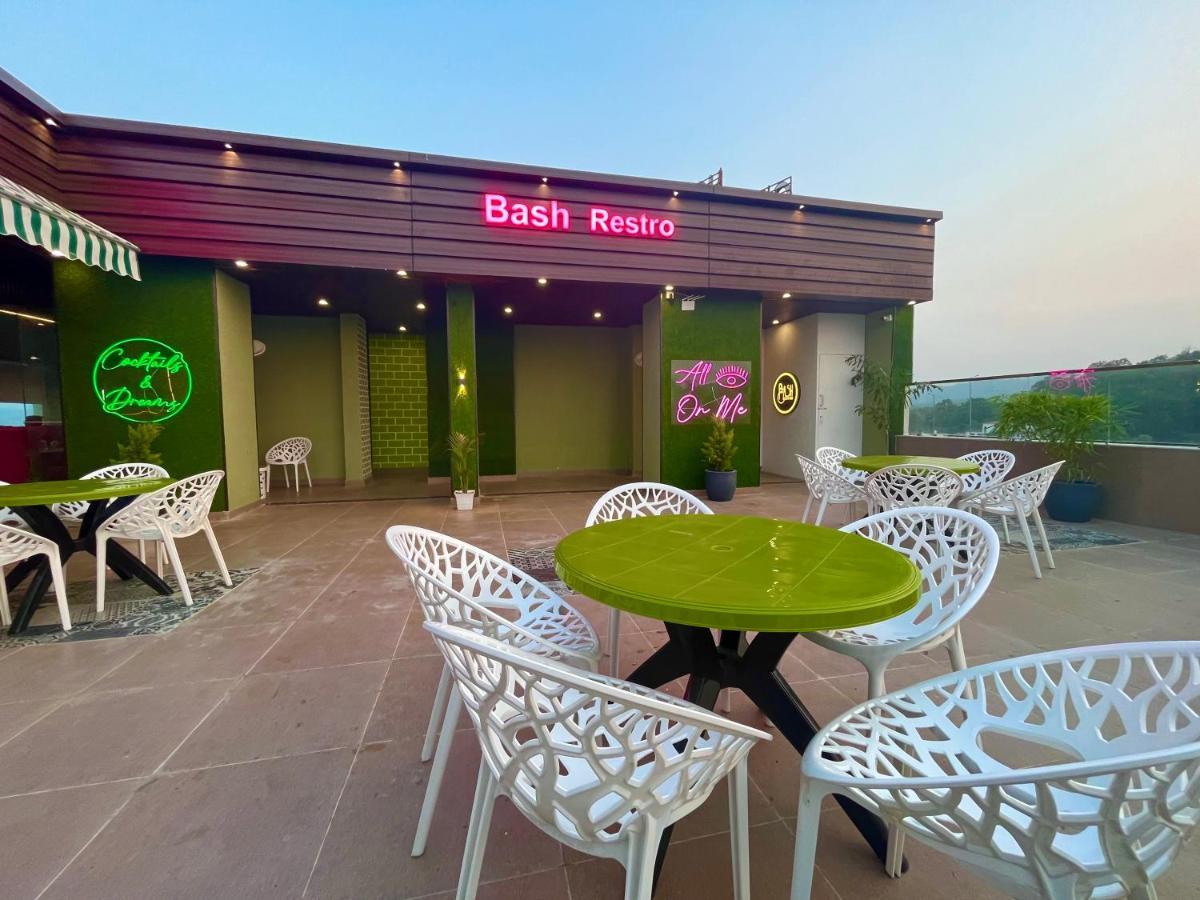 Ganges Blossam - A Four Star Luxury Hotel & Resort Haridwār Buitenkant foto