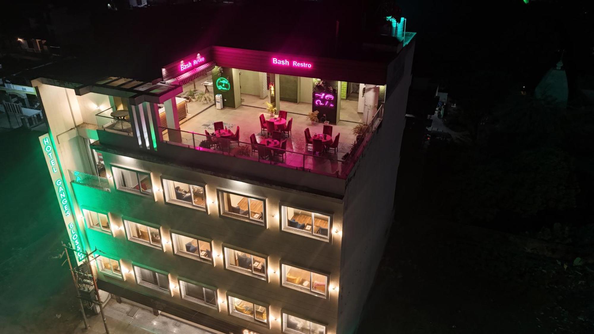 Ganges Blossam - A Four Star Luxury Hotel & Resort Haridwār Buitenkant foto